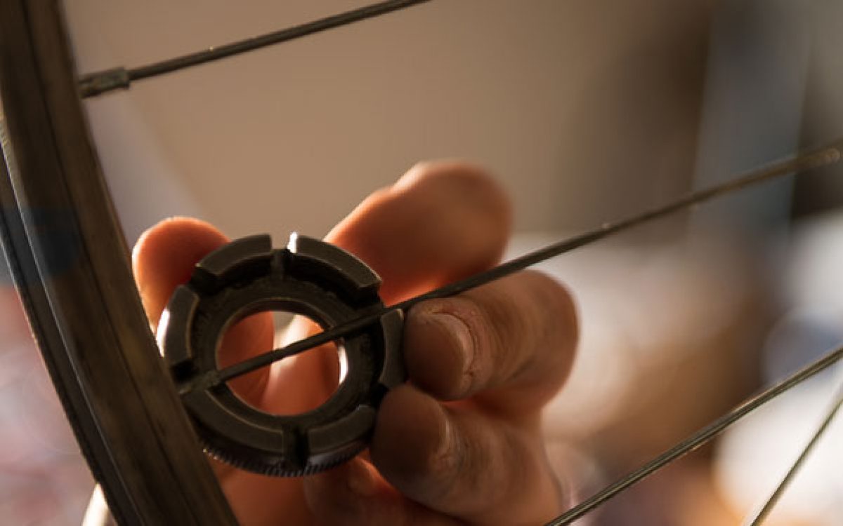Bicycle wheel adjustment